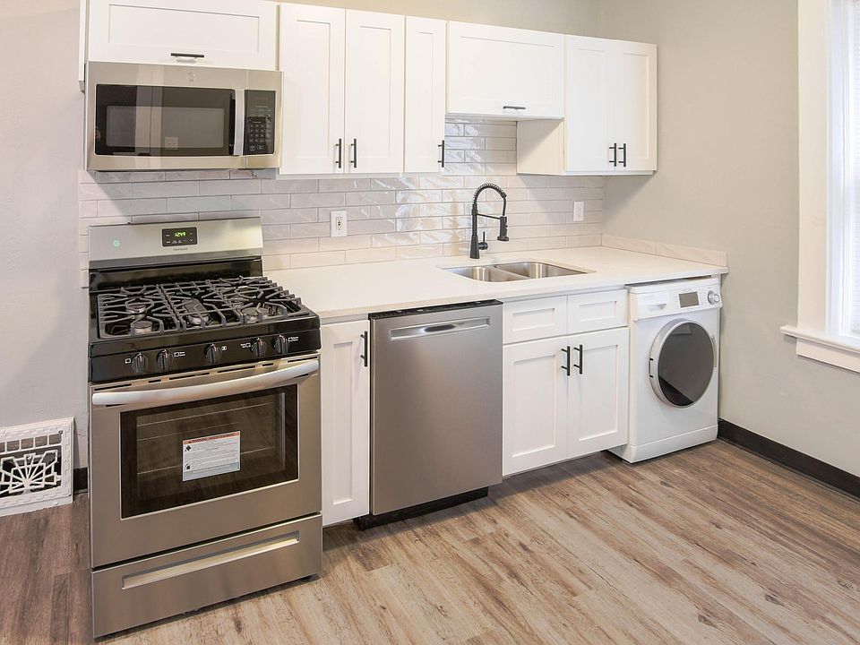 1st image of 2900 Pestalozzi St