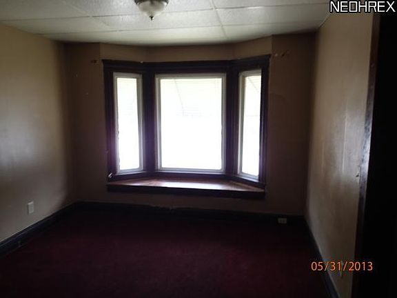 3rd image of 1474 E 112th St