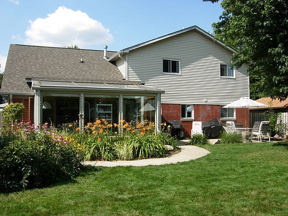 5th image of 9431 E Mercury Dr