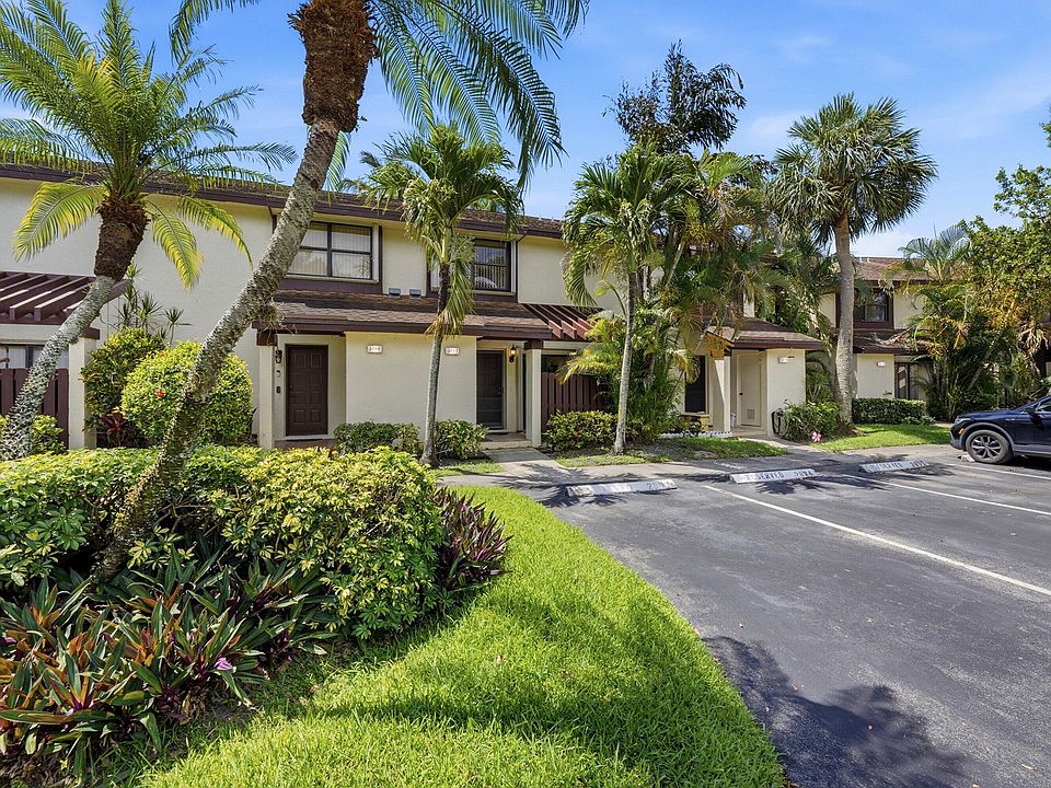 1st image of 3797 Carambola Circle N