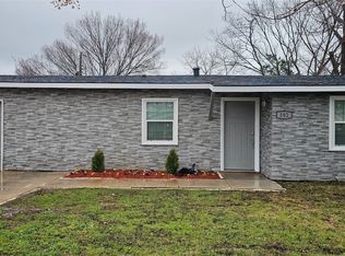 502 Willowbrook Dr, Mesquite, TX 75149