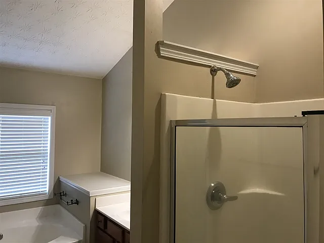 304 Woodland Pass — Photo 9