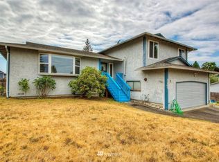 4207 NE 2nd Pl, Renton, WA 98059