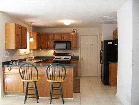 5th image of 75 Bramblewood Ln