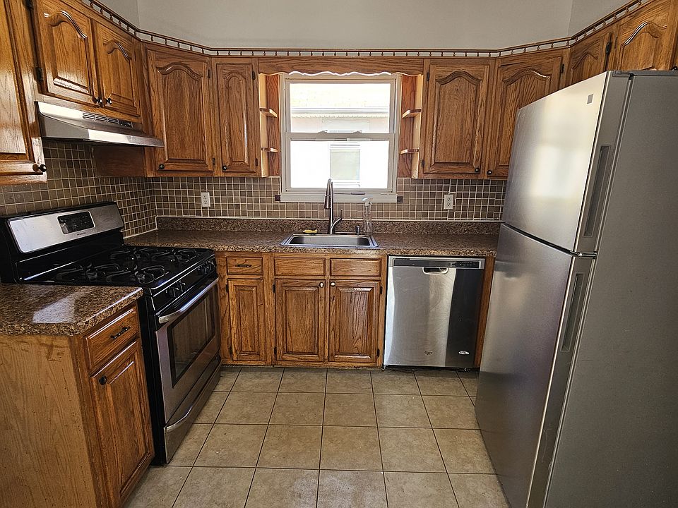 1st image of 2107 E 21st St #2