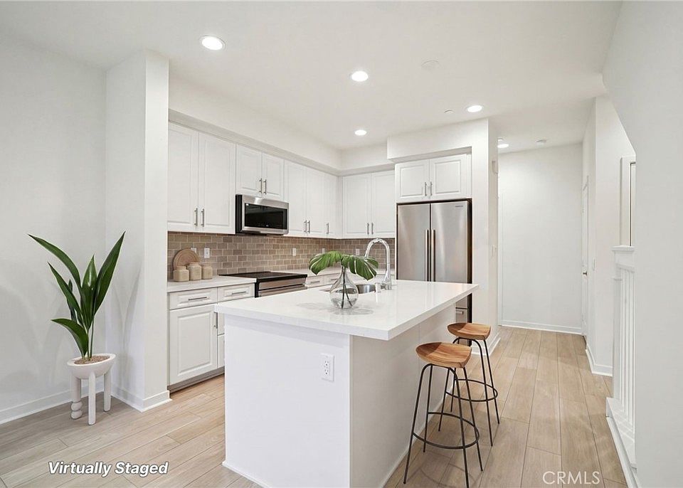 1st image of 156 Balsawood