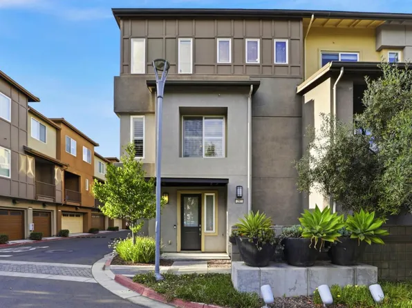 287 Odyssey Ln, Milpitas, CA 95035