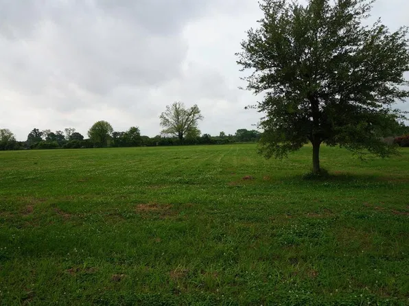 Riverside Ln, Natchez, LA 71456