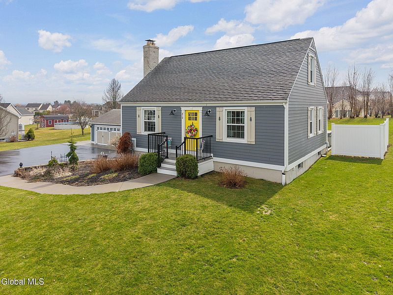 2nd image of 312 Boght Road