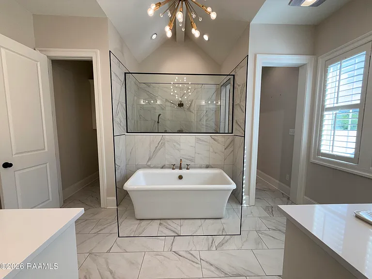 102 Orchard Park Ave — Photo 17