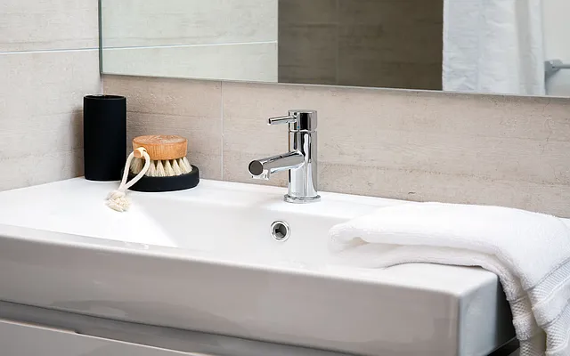 Rented by Compass | media 13