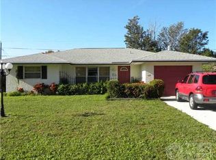 722 SE Arton Ln, Port Saint Lucie, FL 34983