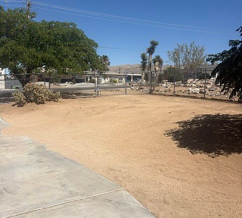 5th image of 7364 Palomar Ave