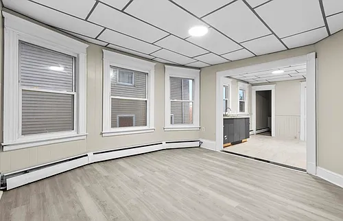 37 Plaza Ave #2 Photo 1