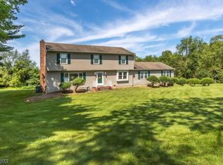 284 Stony Brook Rd, Branchburg, NJ 08876