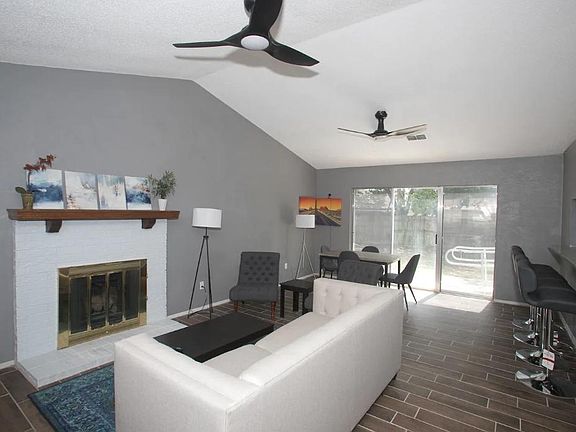 3rd image of 3950 Shagbark Ct