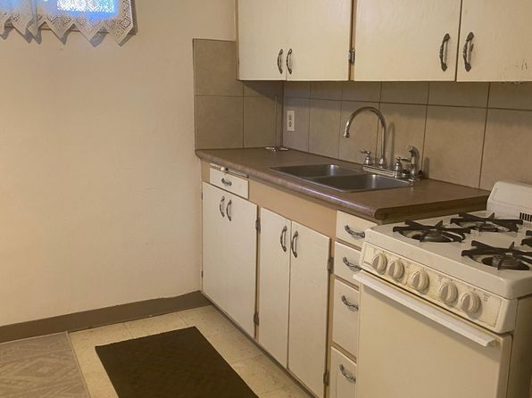 410 1/2 Harrison St, Pueblo, CO 81004