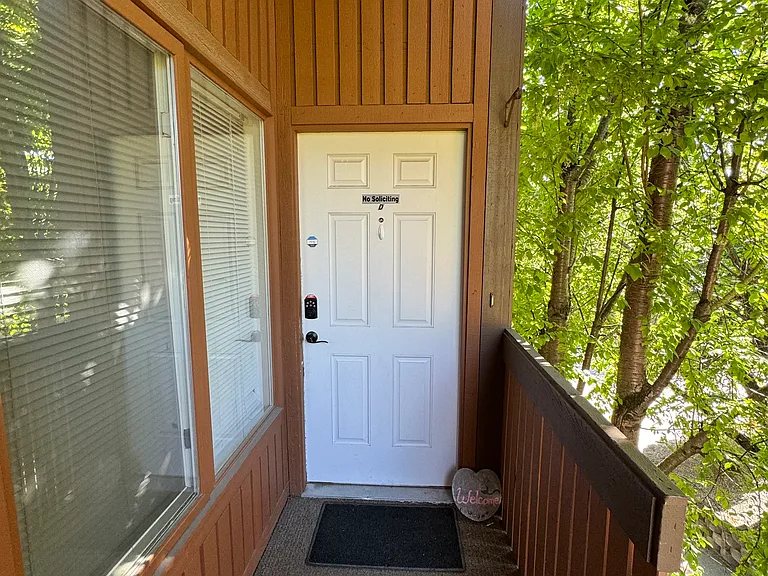 7212 Foxridge Cir #13-D — Photo 9