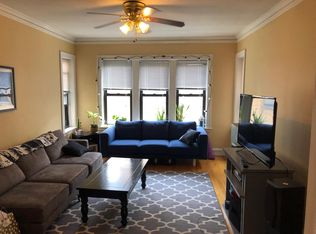 2840 N Francisco Ave APT 3A, Chicago, IL 60618