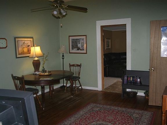 4th image of 3225 N 23rd St