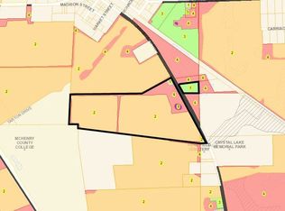 8209 Ridgefield Rd, Crystal Lake, IL 60012