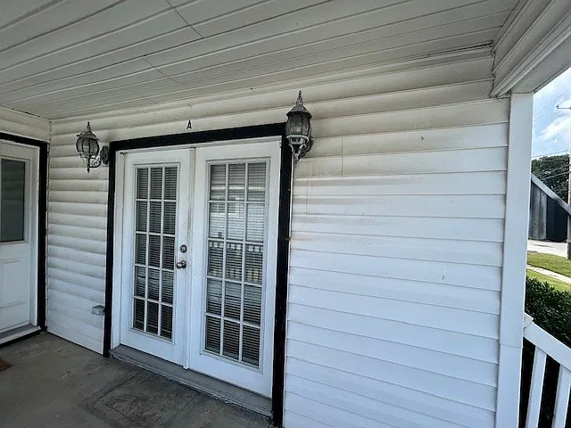 6005 Saint Anthony Ave — Photo 1