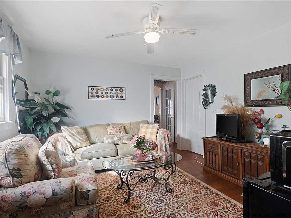 52 Main St, Shandaken, NY 12464 MLS 20223357 Zillow