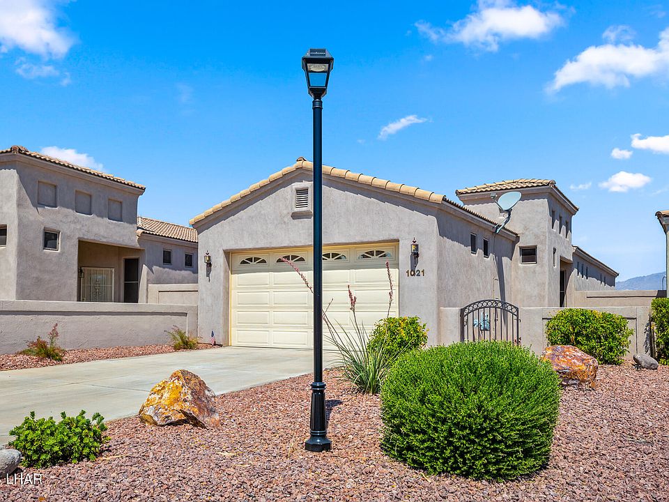 1st image of 1021 Bella Luna Dr