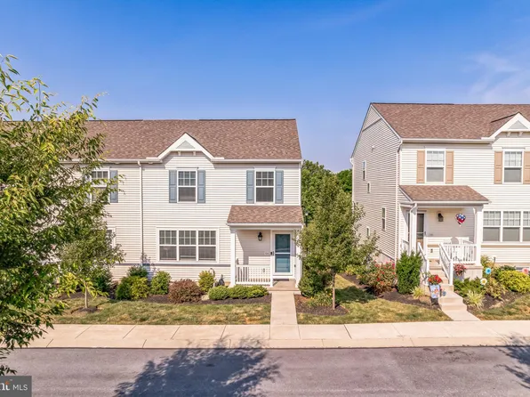 725 Danforth Cir, Willow Street, PA 17584