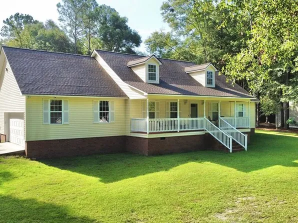 10 Hummingbird Rd, Moultrie, GA 31768