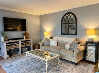 3350 Altamont Rd UNIT D-21, Birmingham, AL 35205