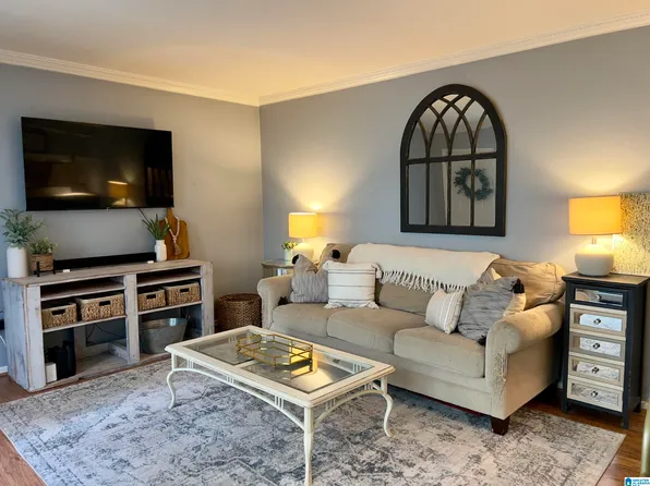 3350 Altamont Rd S Unit D-21, Birmingham, AL 35205