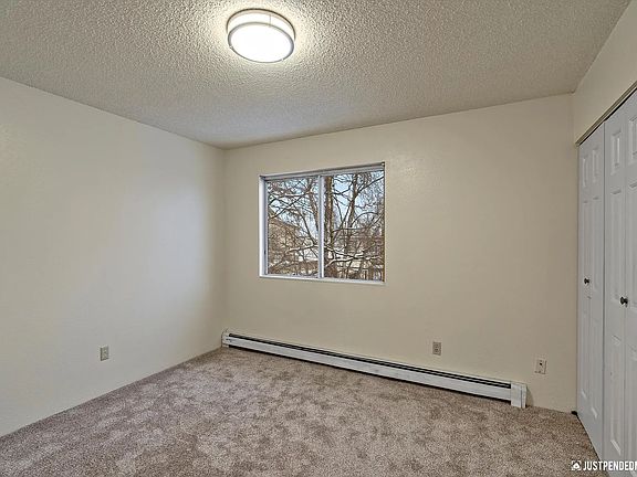 4th image of 907 W 27th Ave #4