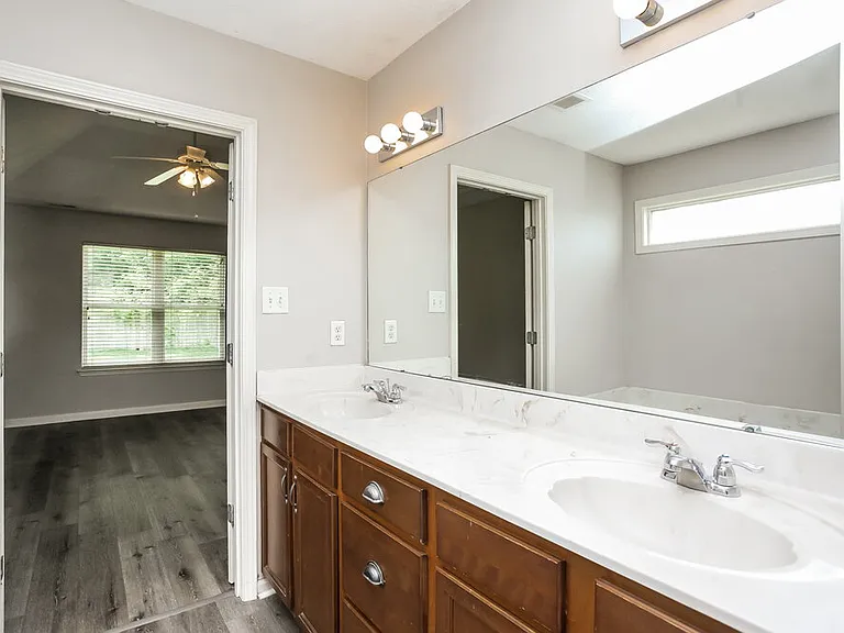 8347 Wild Dune Ln — Photo 12