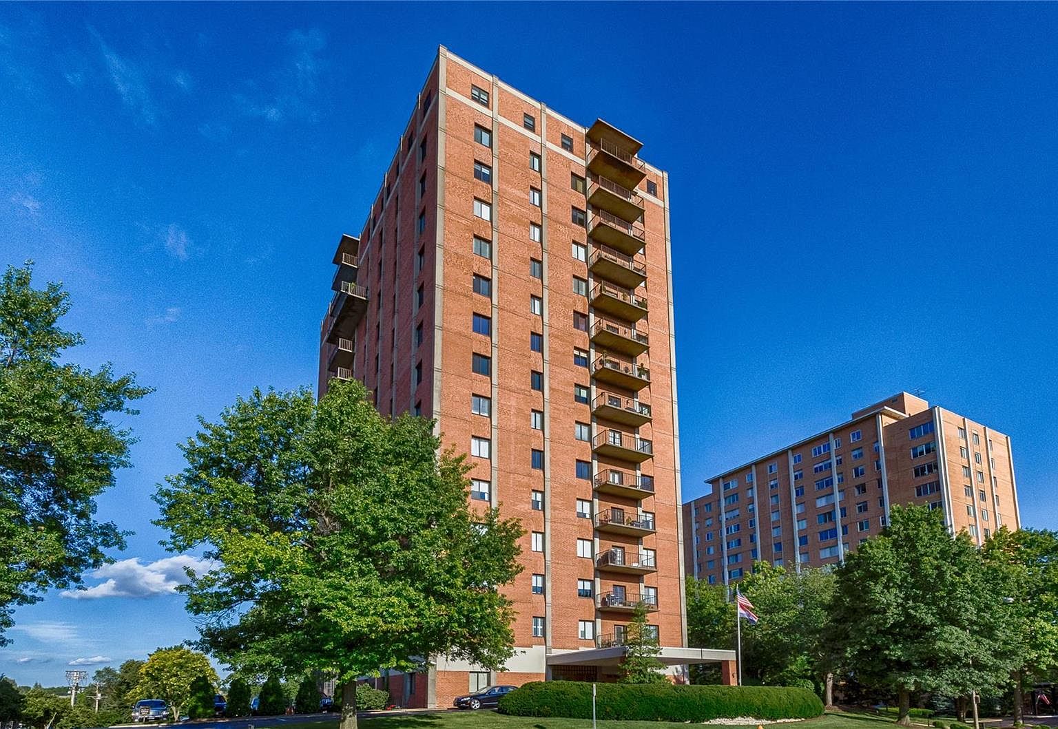 816 S Hanley Rd APT 11A, Saint Louis, MO 63105 Zillow