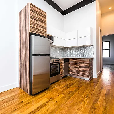 Rented by Nooklyn NYC LLC | media 44