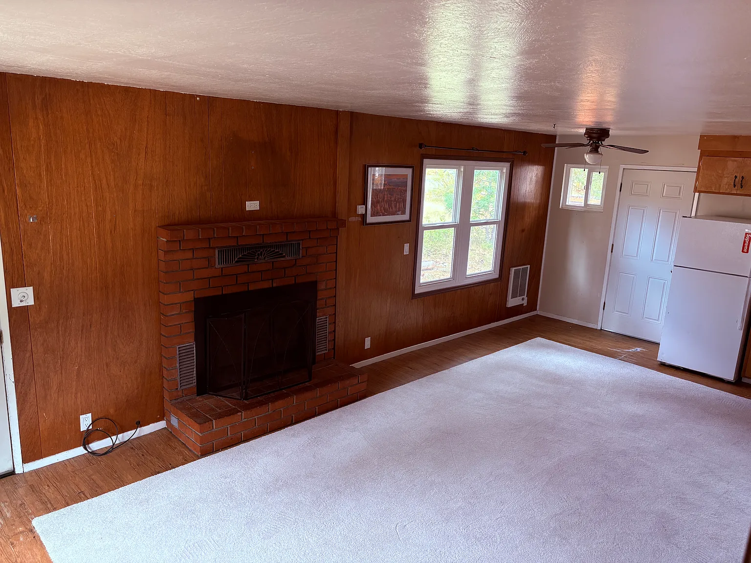 4 bed, 1284 sqft, $2,600 — Photo 4