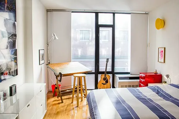 Rented by Compass | media 25