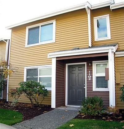 Front of the townhome.