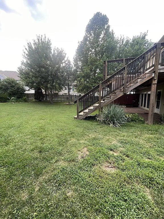 10601 NW 87th Terrace — Photo 3