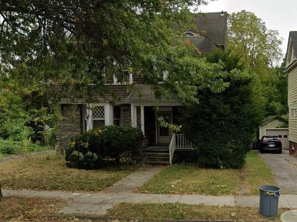 69 Hooker Avenue, Poughkeepsie, NY 12601