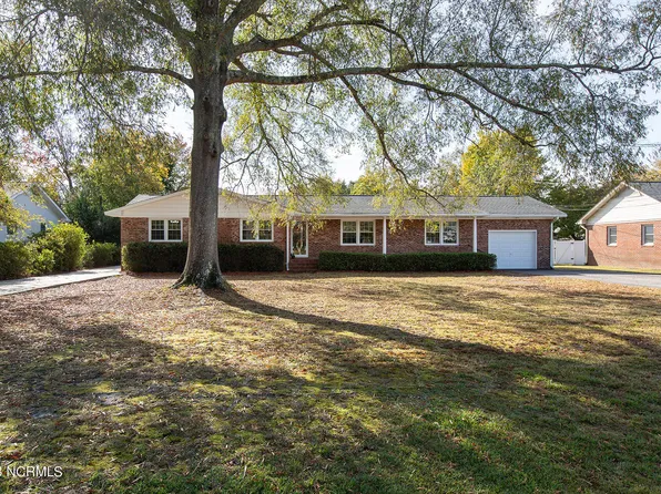 810 Bragg Drive, Wilmington, NC 28409