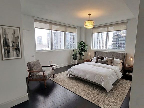 4th image of 244 Biscayne Blvd APT 2608