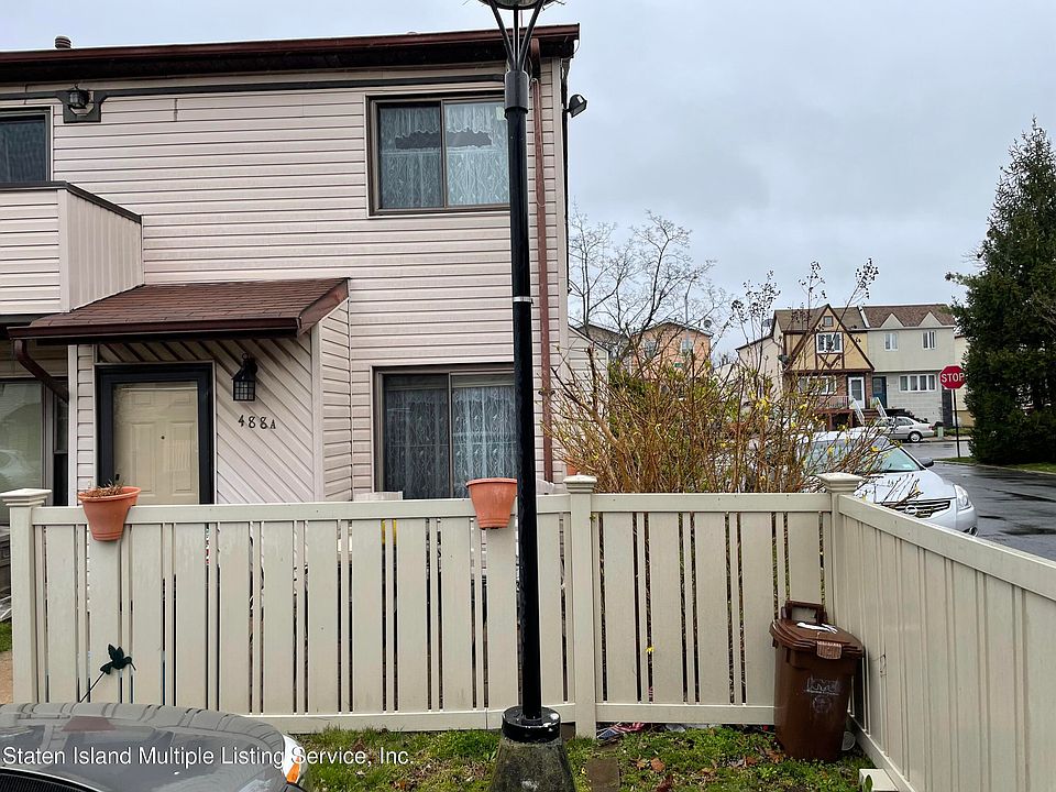1st image of 488 Lisk Ave #A