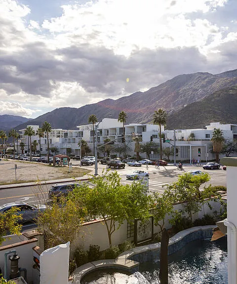 546 N Indian Canyon Dr — Photo 18