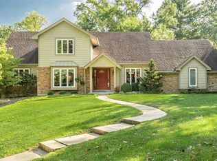 554 Huntercreek Ridge Ct, Saint Louis, MO 63131