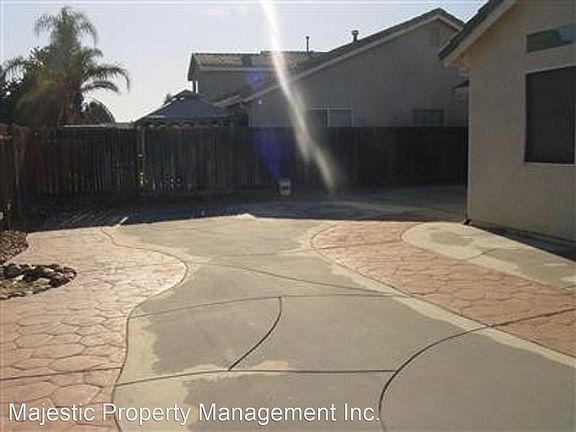 4th image of 859 Sanddollar Cir