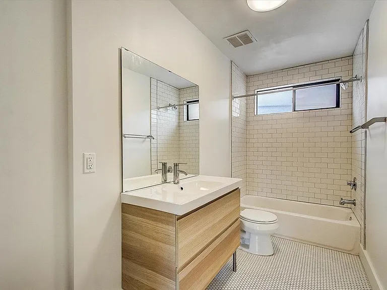 128 N Rampart Blvd #5 — Photo 16