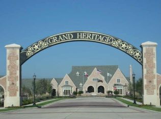 700 Austin Ln, Lavon, TX 75166