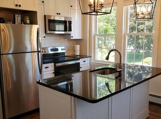 14 Arcadia St, Woburn, MA 01801